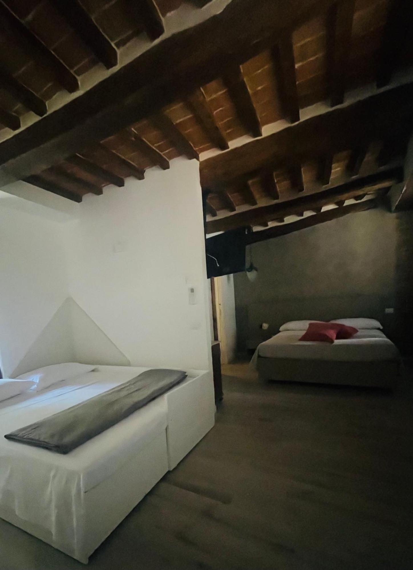 L'Inferno Di Dante Bed & Breakfast Gubbio Exterior foto