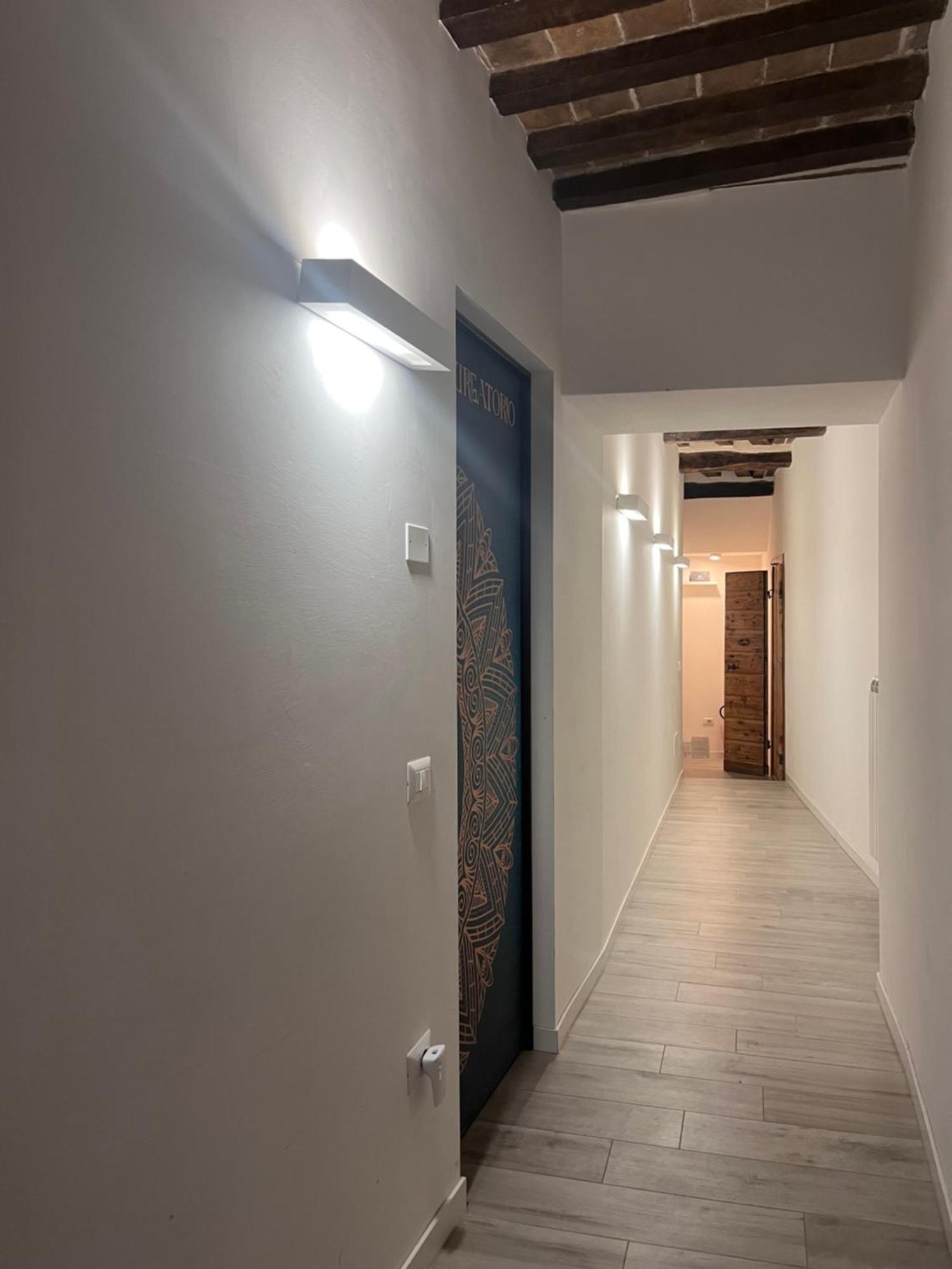 L'Inferno Di Dante Bed & Breakfast Gubbio Cameră foto